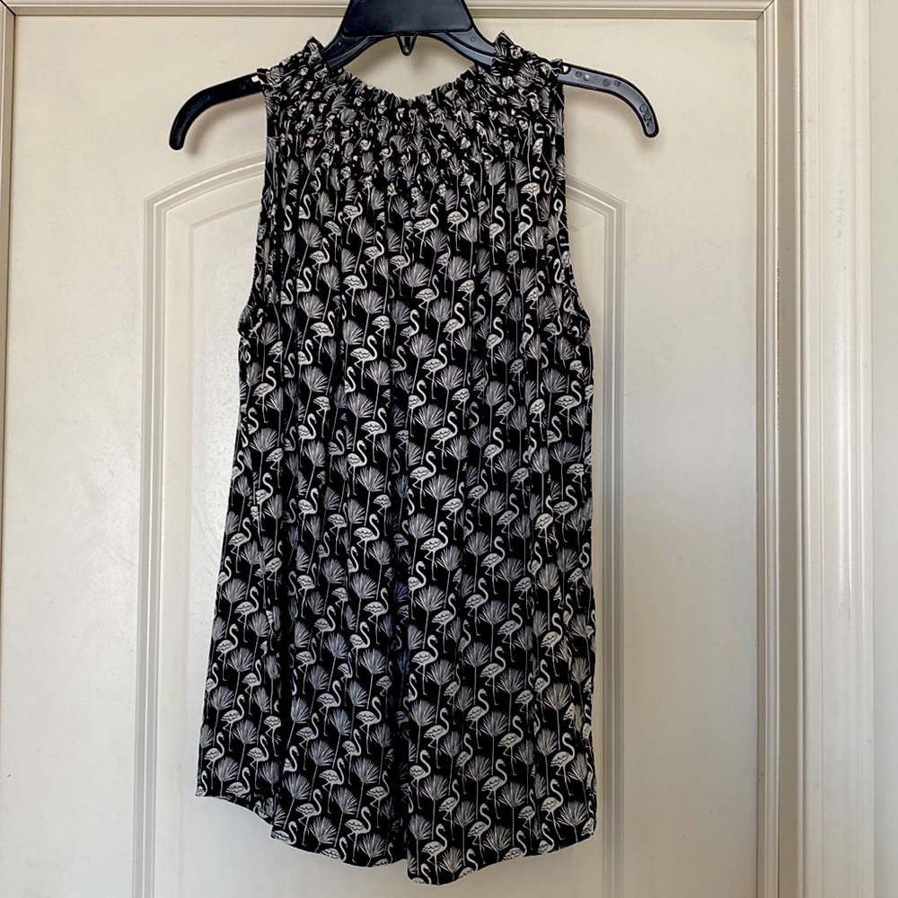 Sleeveless blouse